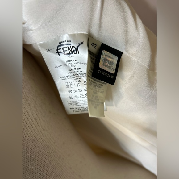 Fendi cream runway Double breasted wool Twill coat EU42/US6 - Picture 11 of 11